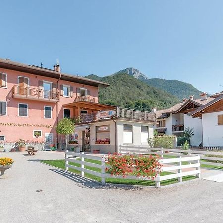 Ledro Lake Suite "Pur" Mezzolago Exterior foto